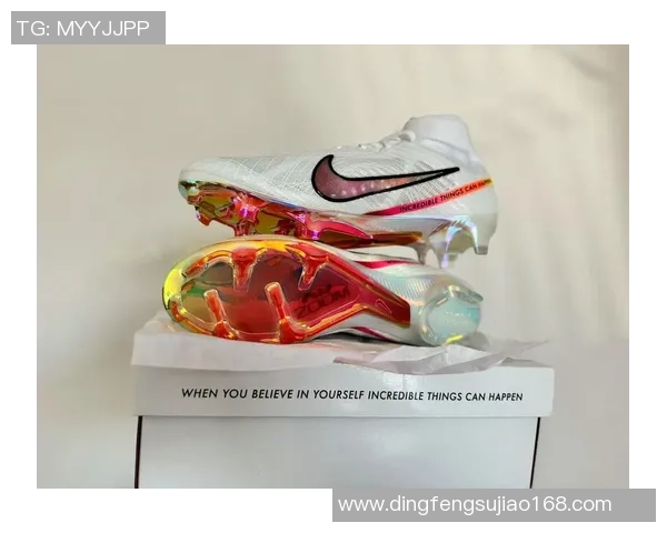 拉什福德全新定制足球鞋亮相 引领球场时尚潮流与性能革命